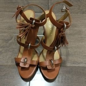 Tassel sandals